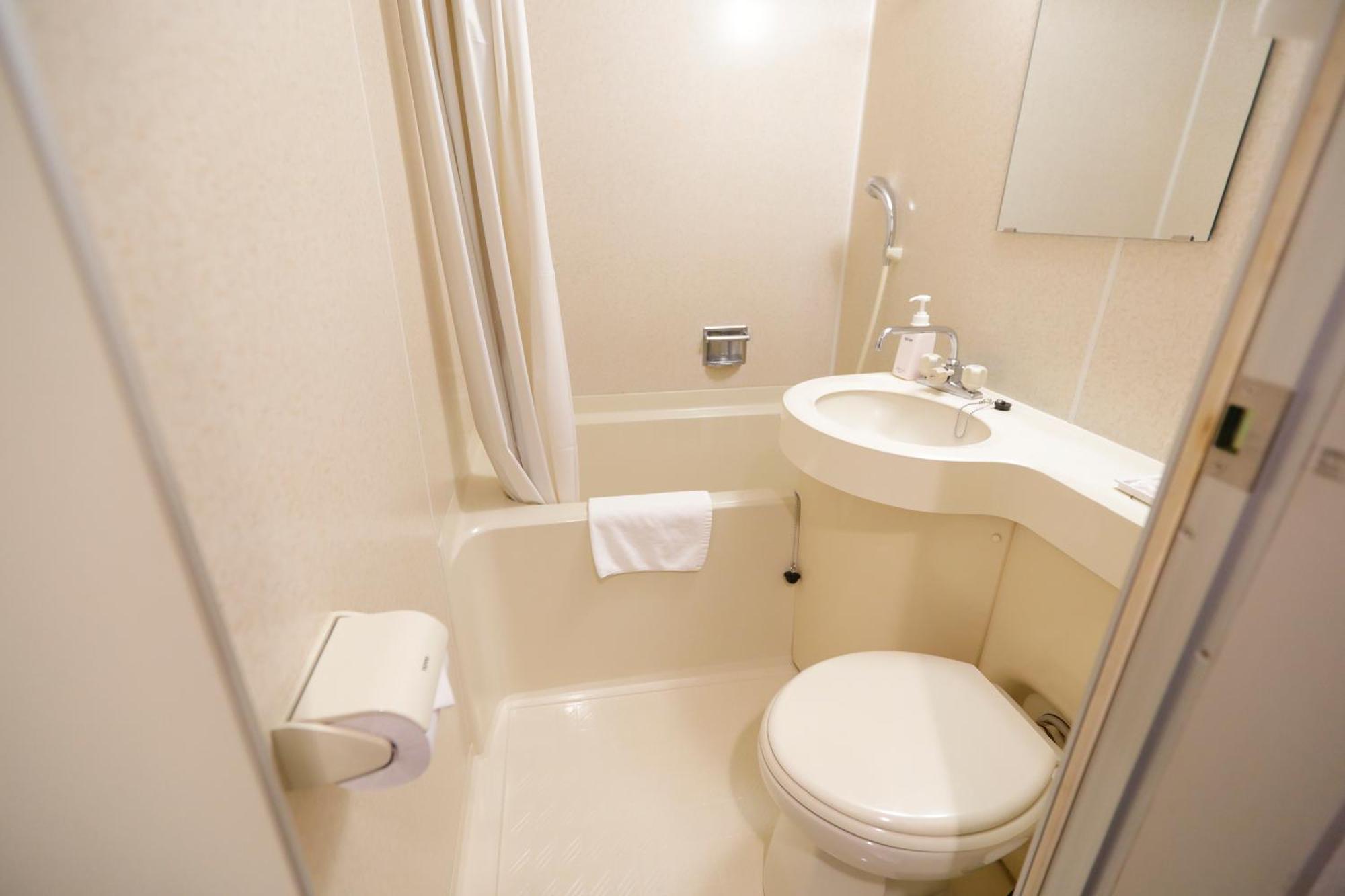 Yamanakako-Asahigaoka-Onsen Hotel Seikei Quarto foto